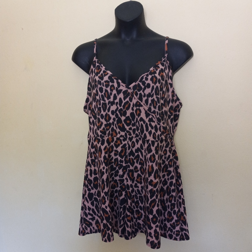 [NWT] Boohoo Leopard Print Romper Size 18 US